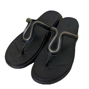 Crocs Sandals Women 9 Sanrah Metal Block Mini Wedge Black Flip Flop Thong 205470
